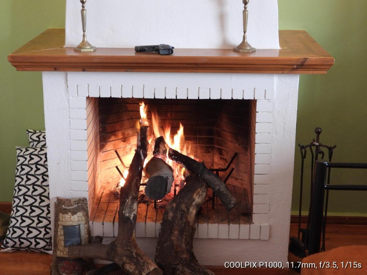 Sophia Areopoli Guesthouse ภายนอก รูปภาพ