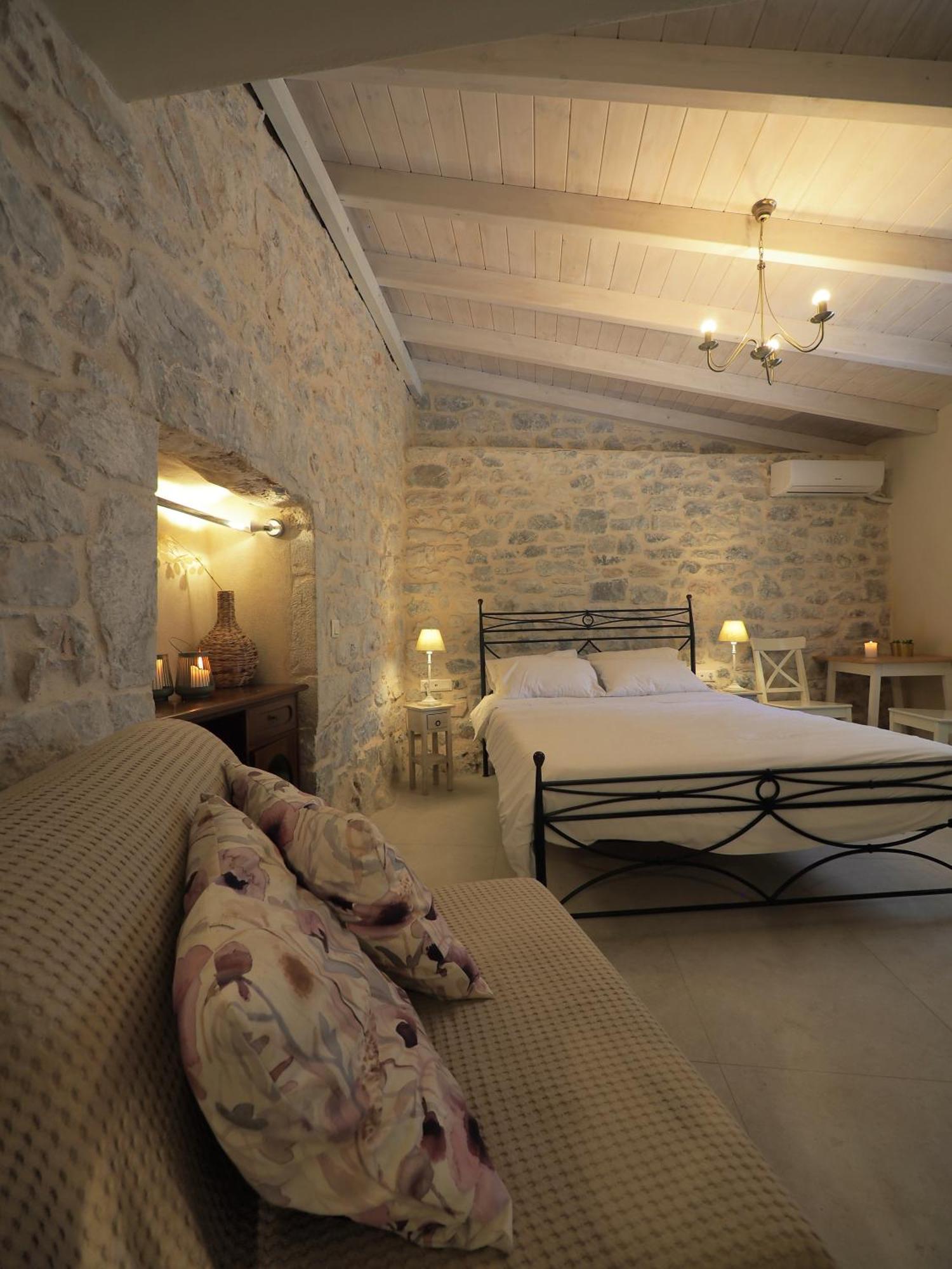 Sophia Areopoli Guesthouse ภายนอก รูปภาพ