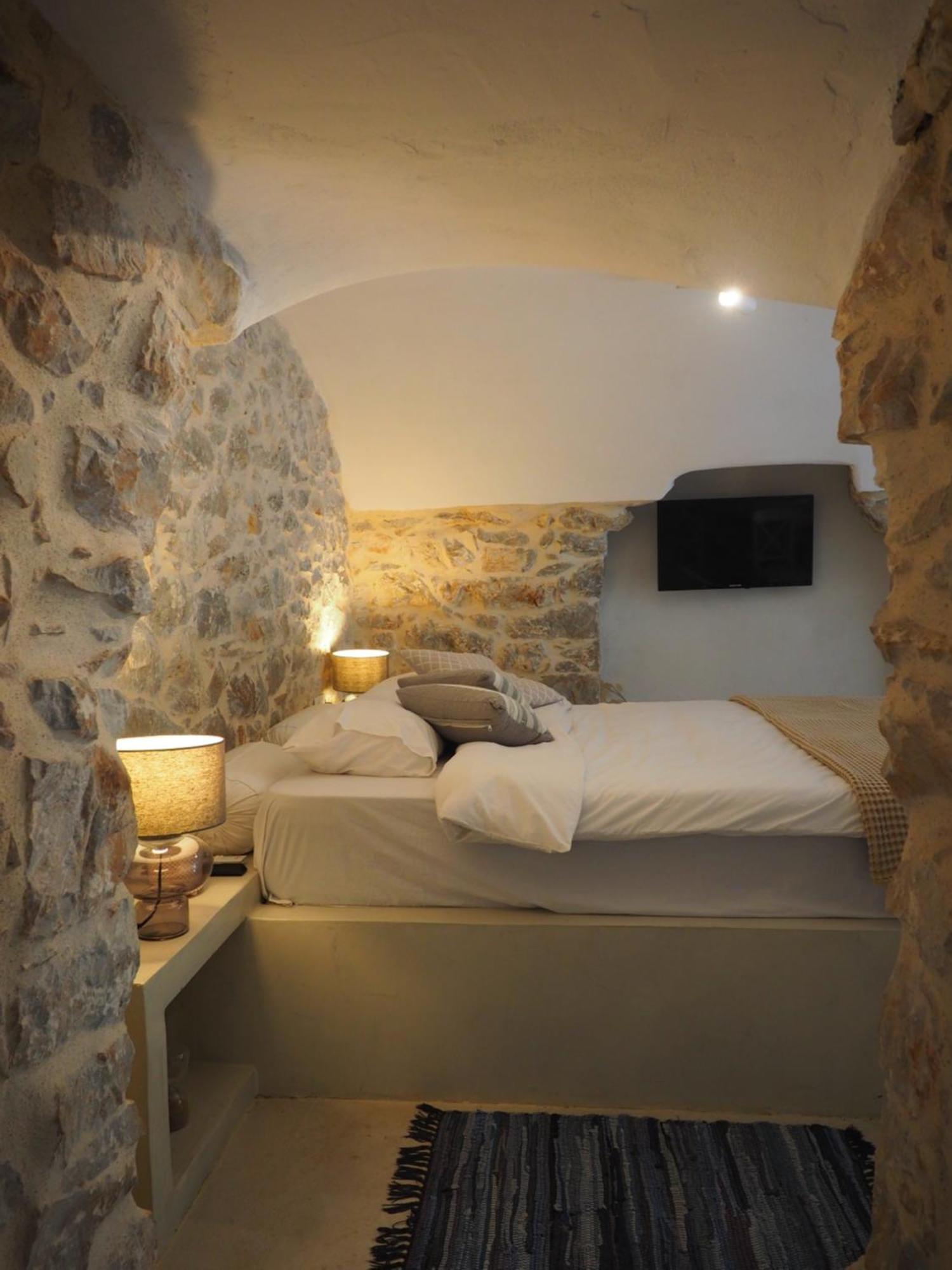 Sophia Areopoli Guesthouse ภายนอก รูปภาพ