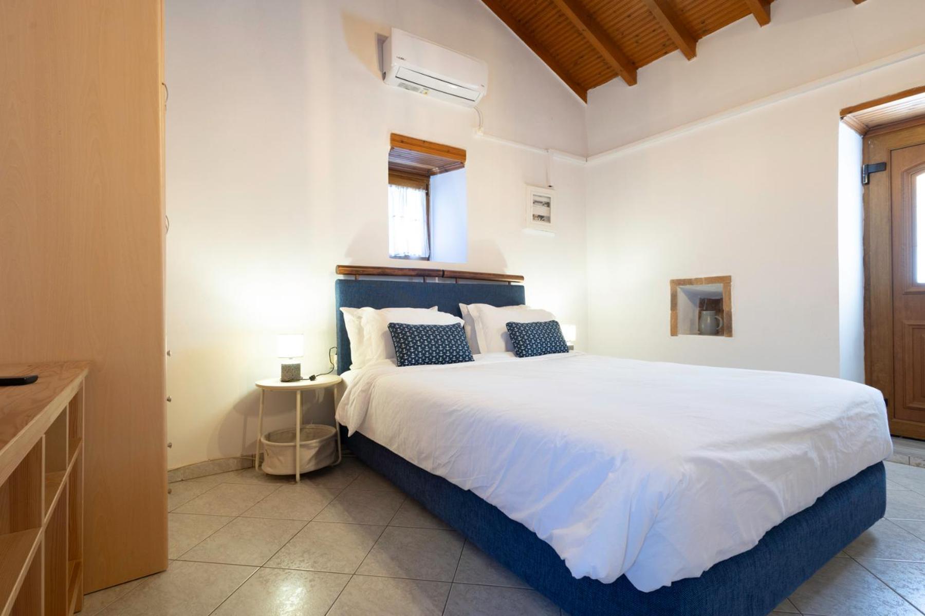 Sophia Areopoli Guesthouse ภายนอก รูปภาพ
